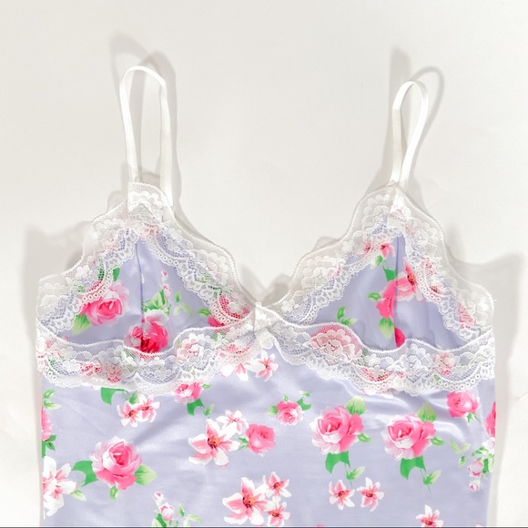 Lilac purple lace trim floral bodycon mini dress - Picture 4 of 6